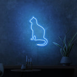 Mini-Leuchtreklame „KAT“. 
